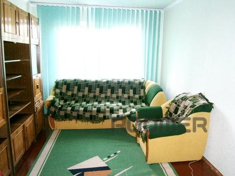 For daily rent 3 bedroom apartment, Levanevsky district, on 
