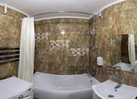 Rent daily hourly 2 room apartment, Mykolaiv - apartment by the day