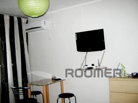 Rent .v 100 m from the sea, Odessa - apartment by the day