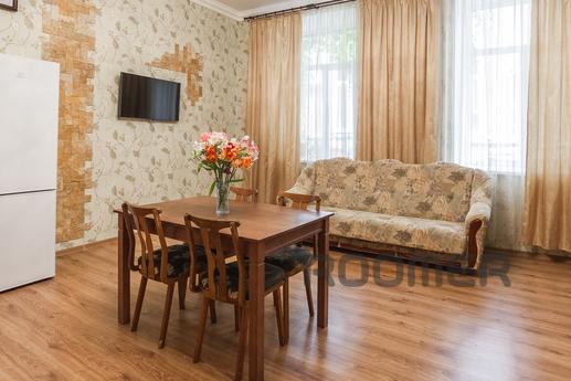 Rent your 2x tiru! Downtown, Odessa - apartment by the day