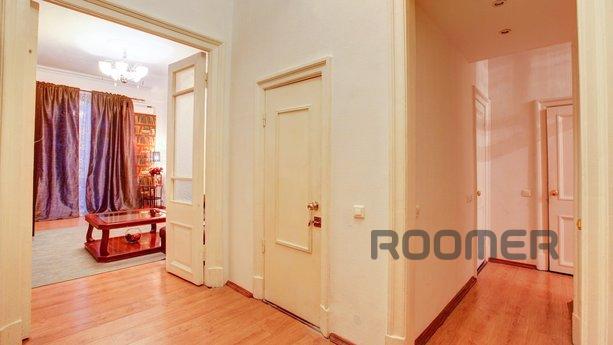 3 bedroom apartment for rent, Moscow - apartment by the day