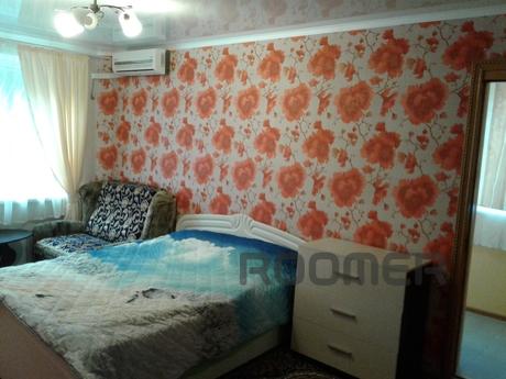 Rent one-room apartment for 2-3 people. The room has a doubl