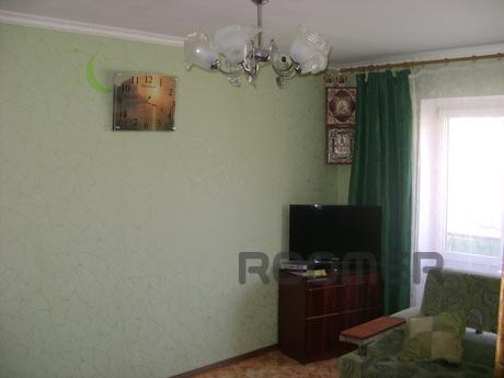 cozy apartment in the heart, Yevpatoriya - apartment by the day