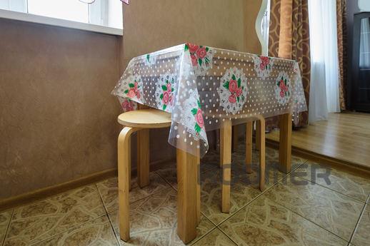 One-bedroom Apartment on Lenin, Ростов-на-Дону - квартира подобово