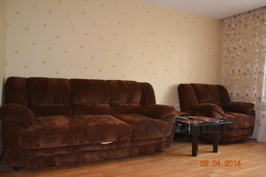 Luxurious apartment in the city center, Chernihiv - apartment by the day