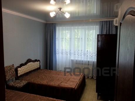 I rent my 2 k m. Feodosia in Crimea Primorsky. 5 minutes fro