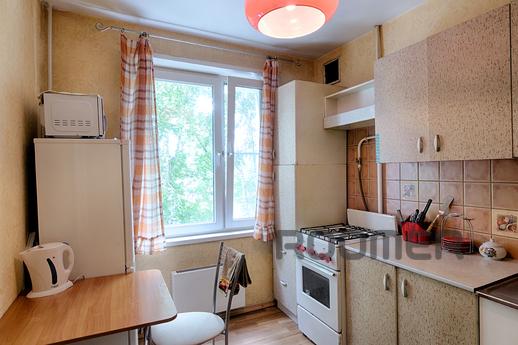 Однокімнатна квартира на Планерній, Москва - квартира подобово