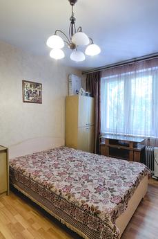 Однокімнатна квартира на Планерній, Москва - квартира подобово