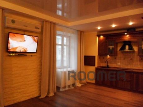 Квартира після ремонту, чиста білизна і порядок, підключений