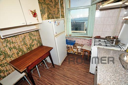 1 bedroom apartment with sea views, Novorossiysk - apartment by the day