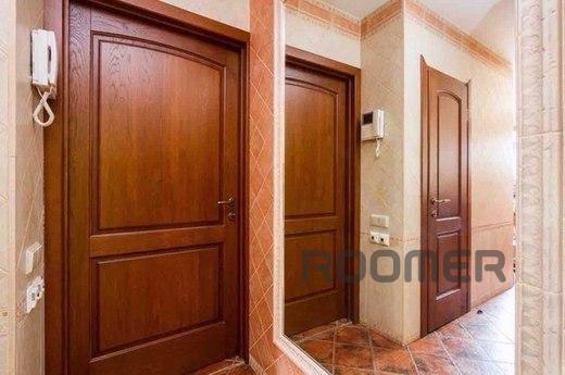 Сдам 2-х комнатную квартиру на станции метро Курская/Чкаловс