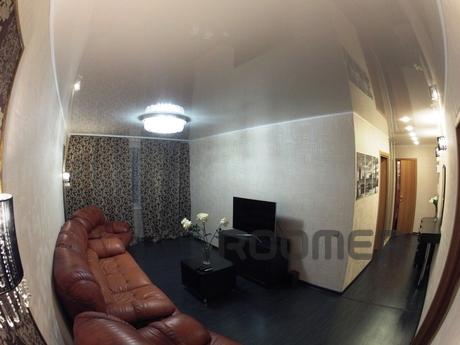 3-room. renovated apartment in the cente, Perm - apartment by the day
