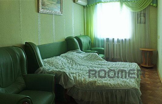 3 bedroom apartment with all amenities, Sevastopol - apartment by the day