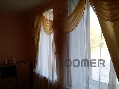 Daily rent in the center of the vein, Simferopol - apartment by the day