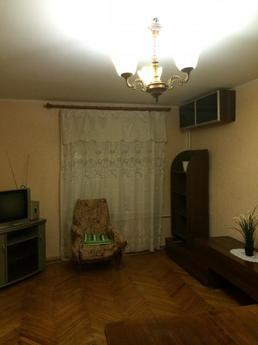 Гарна квартира з відмінним ремонтом., Москва - квартира подобово