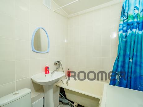 1-room apartment on Dokhturova, Смоленськ - квартира подобово