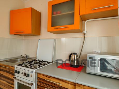 1-room apartment on Dokhturova, Смоленськ - квартира подобово