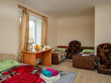 1-room apartment on Dokhturova, Смоленськ - квартира подобово