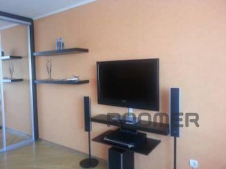 5 minutes to the center !!!, Uzhhorod - apartment by the day