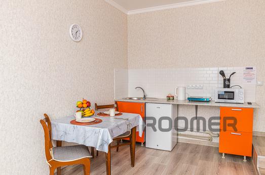 Comfortable bright studio, Almaty - apartment by the day