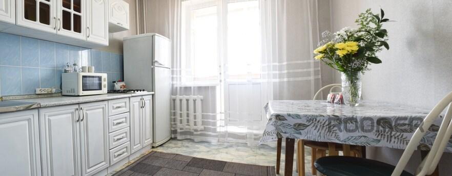 One-room apartment with a view of Alatau, Алмати - квартира подобово