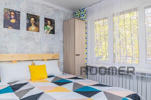 Bright studio near Mega, Almaty - apartment by the day