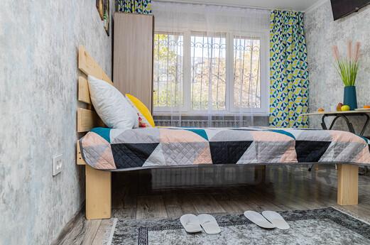 Bright studio near Mega, Almaty - apartment by the day