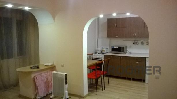 Чиста, затишна, домофон, пластикові вікна, поліпшена, кухня-