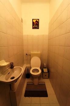 2 bedroom apartment in the center of Alm, Almaty - apartment by the day