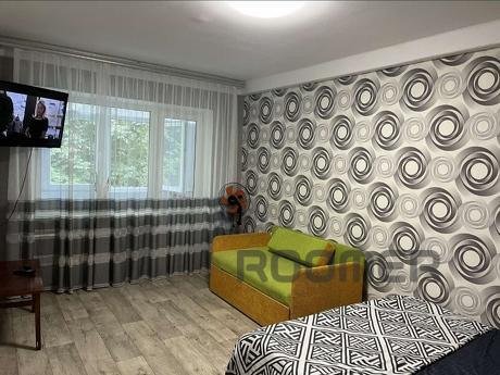 Daily rent 1 room apartment, Kamenskoe (Dniprodzerzhynsk) - apartment by the day