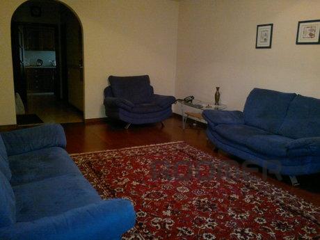 Квартира подобово в Алмати, Алмати - квартира подобово