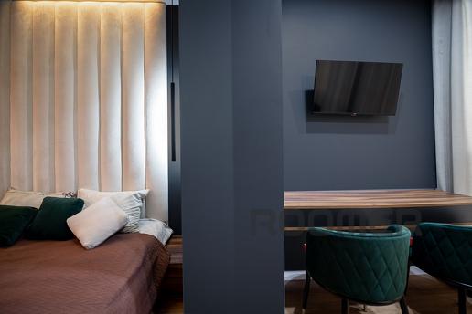 Quiet apartment in charge of Bartolomeo ta, Dnipro (Dnipropetrovsk) - apartment by the day