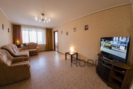 Two-bedroom apartment, Komsomolskaya, Оренбург - квартира подобово