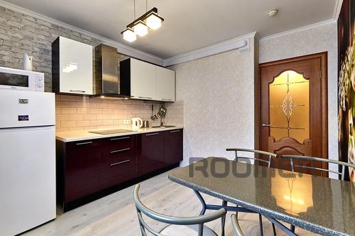 Apartment for Rent in Red Square., Krasnodar - apartment by the day