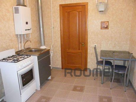 2 bedroom apartment for rent, Krasnodar - apartment by the day