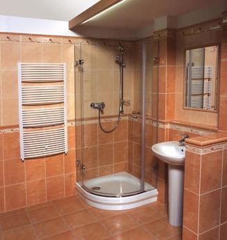2 bedroom apartment for rent, Krasnodar - apartment by the day