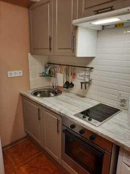 Quiet, sunny, very warm, comfortable apartment in a resident