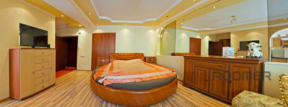Фантастика і затишок в центрі (ЦУМ) 105, Алмати - квартира подобово