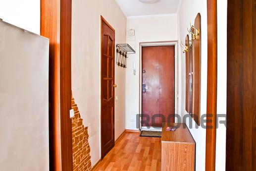 Studio (104), Almaty - apartment by the day