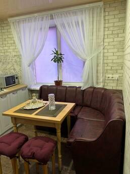 Kaniv, 1-room apartment for rent 2+2, Kaniv - apartment by the day