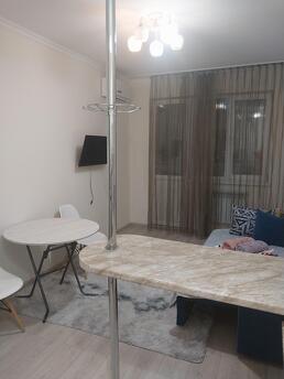 I rent out a 1-room apartment daily, Алмати - квартира подобово