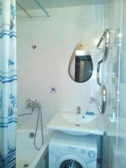 2 bedroom apartment for rent, Yekaterinburg - apartment by the day