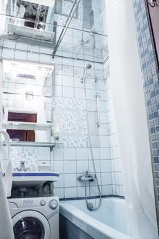 Апартаменти з характером поряд з метро, Москва - квартира подобово