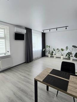 Подобово, погодинно, вулиця Миколаївська, Винница - квартира посуточно