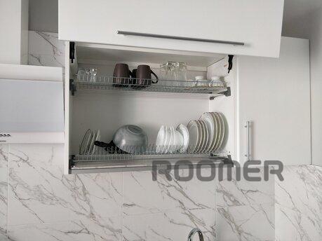 1 km. luxury class Starokostyantynivske, Khmelnytskyi - apartment by the day