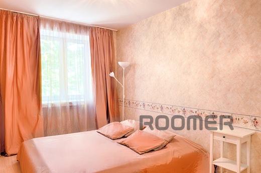 Здаю подобово нову, Москва - квартира подобово