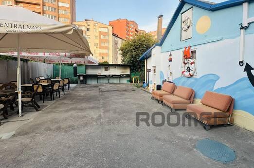 THERE IS A QUIET WOODIN SO MUCH, Chernomorsk (Illichivsk) - apartment by the day
