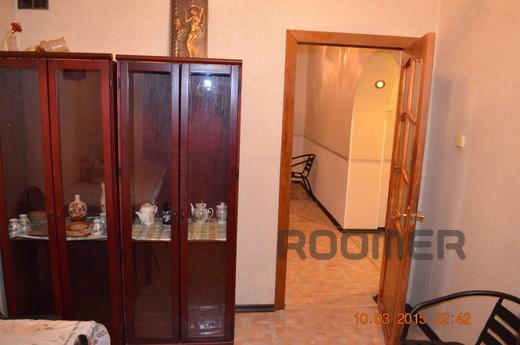 3 to the apartment in a prestigious area, Astrakhan - apartment by the day