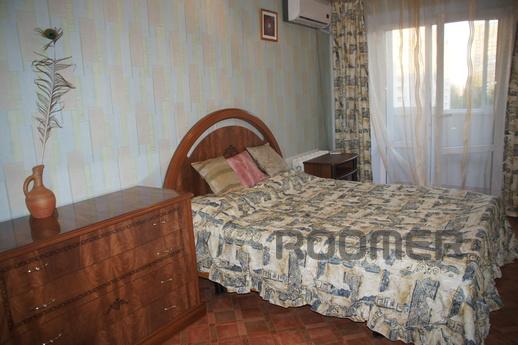 Owner. 3-bedroom apartment located on the street it. Rokosso