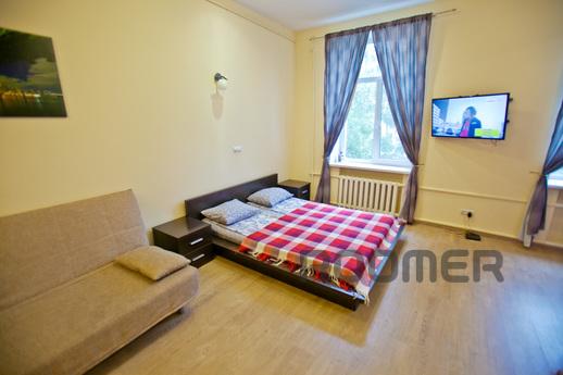 Studio in the city center, Smolensk - apartment by the day